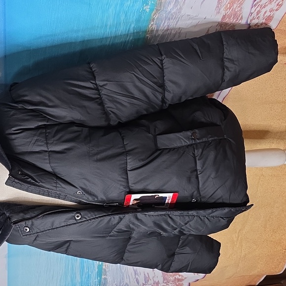 32 Degrees Heat Black Quilted Hooded Jacket With Plush Inside (Butter Soft) Med. - Picture 3 of 6